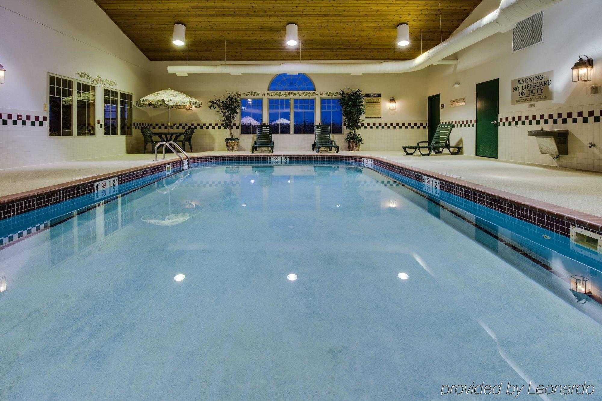 Country Inn & Suites By Radisson, Stockton, Il Eksteriør bilde
